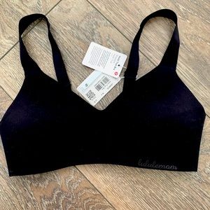 Lulu Lemon Hold True Bra Black 32B NEW with tag!